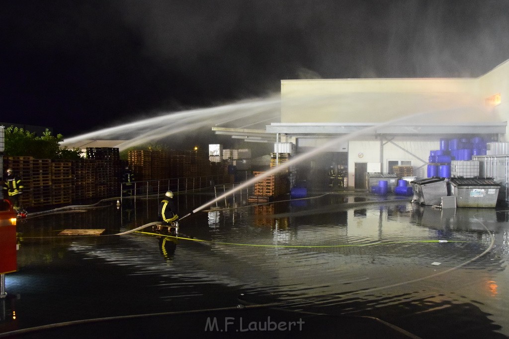 Grossbrand Halle Troisdorf Kriegsdorf Junkersring P587.JPG - Miklos Laubert